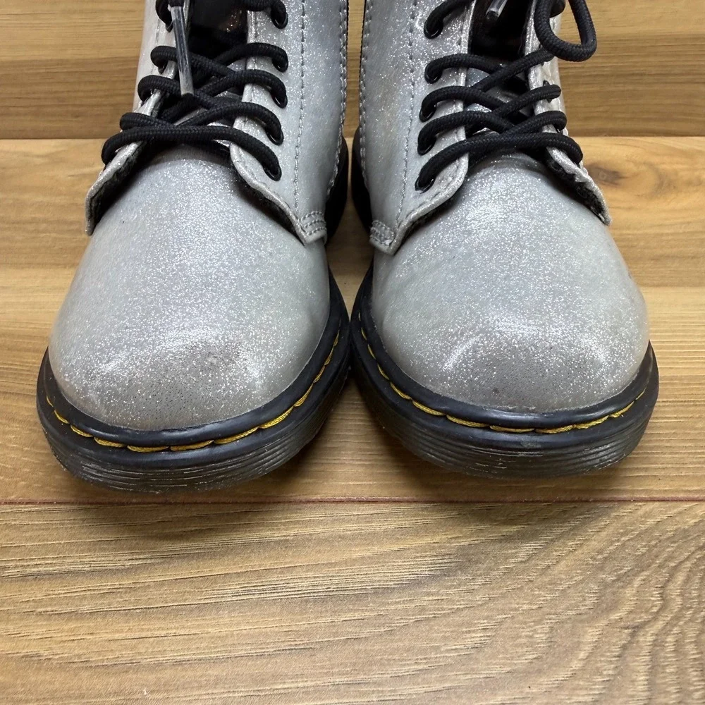 Dr Martens Combat Boots Toddler‎ Girls 10 Silver Glitter Ankle Boot